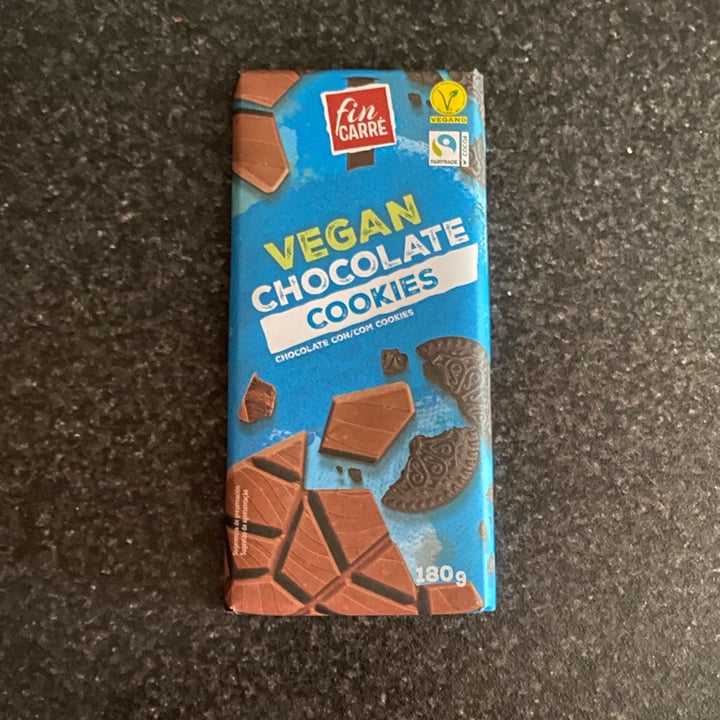 photo of Fin Carré Vegan Chocolate Cookies shared by @veganagram on  01 Jun 2022 - review