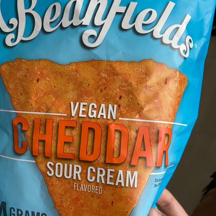 photo of Beanfields Cheddar Sour Cream Chips shared by @ccarretero on  27 Mar 2022 - review
