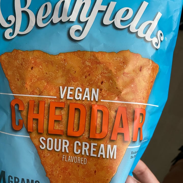 review photo of Beanfields Cheddar Sour Cream Chips shared by @ccarretero on 27 Mar 2022 - review