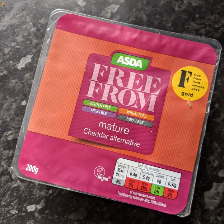 photo of ASDA Mature Cheddar Alternative Block shared by @beccajanebaking on  21 May 2020 - review