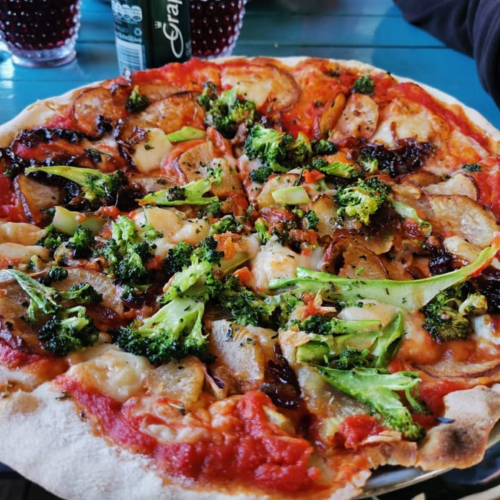 review photo of Li-o-La Liola Pizza shared by @hennievd on 20 Sep 2020 - review