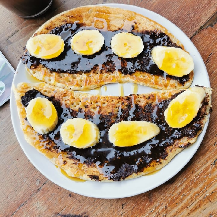 photo of Earth Deli Pancake - Chocolate & Banana shared by @veganpower001 on  24 Oct 2020 - review