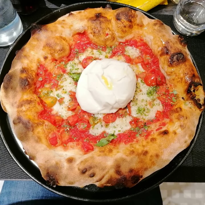 photo of Pizzeria "I Partenopei" Brescia Vegan DOC shared by @paolinataaz86 on  15 Apr 2022 - review