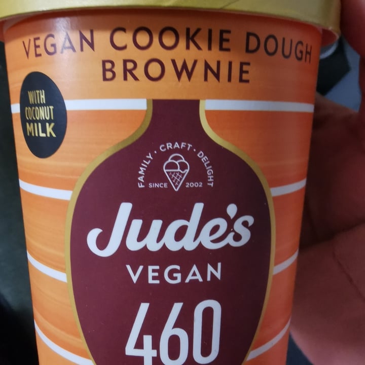 photo of Jude’s Vegan Cookie Dough Brownie Ice Cream shared by @dhanipatel on  30 Dec 2020 - review