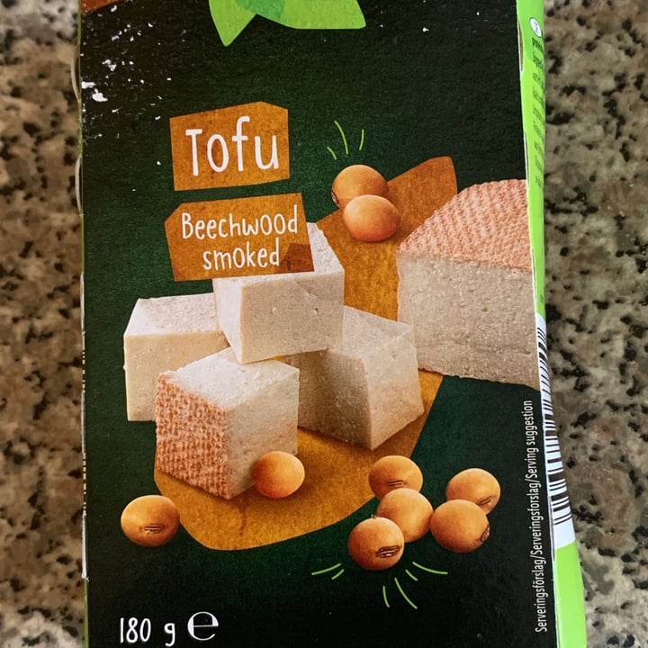 review photo of Vemondo Organic tofu smoked shared by @vivi95 on 20 Mar 2022 - review