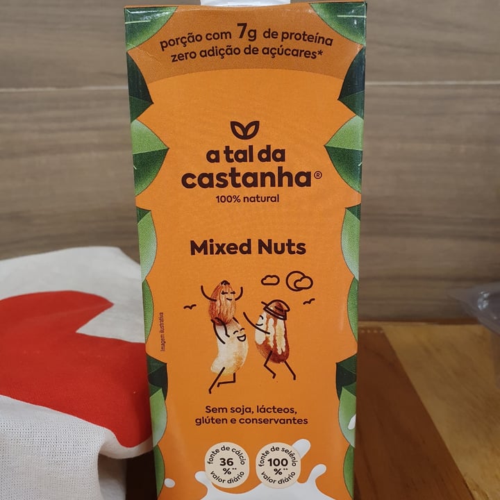 review photo of A Tal da Castanha Leite Mixed nuts shared by @isisduboc on 15 May 2022 - review