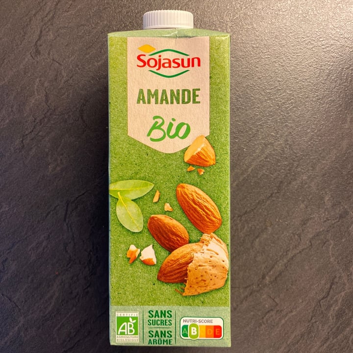 review photo of Sojasun Lait Amande shared by @olivolley on 24 Dec 2020 - review