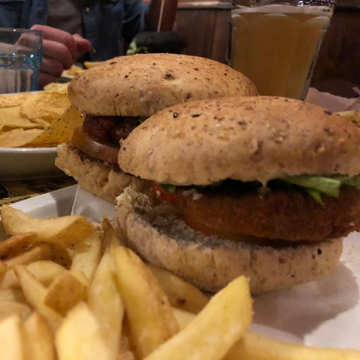 photo of Binario Magic Pub Burger Vegano shared by @jessica1995 on  16 Jun 2022 - review