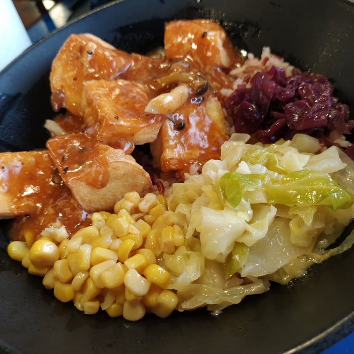 review photo of Tasty Street Tofu bowl shared by @yappingwarrior on 06 Jul 2020 - review