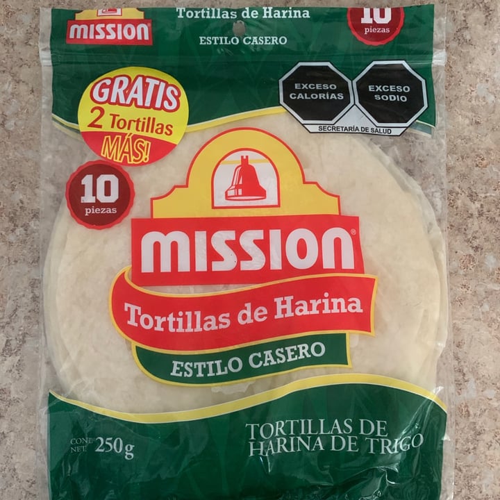 photo of Mission Foods Tortillas de Harina estilo Casero shared by @nancy on  15 Jun 2021 - review