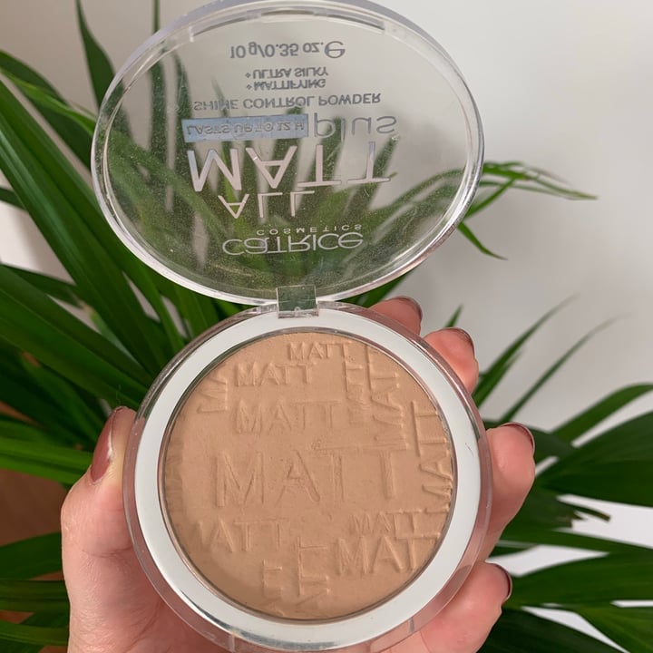 photo of Catrice Cosmetics All Matt Plus – Shine Control Powder shared by @noeliaperez on  27 Oct 2020 - review