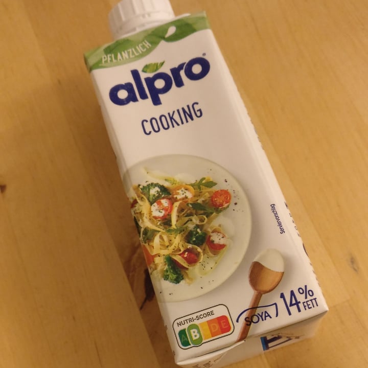 photo of Alpro Cooking/Cuisine Soya 14% Fat shared by @jacobyy on  11 Nov 2020 - review