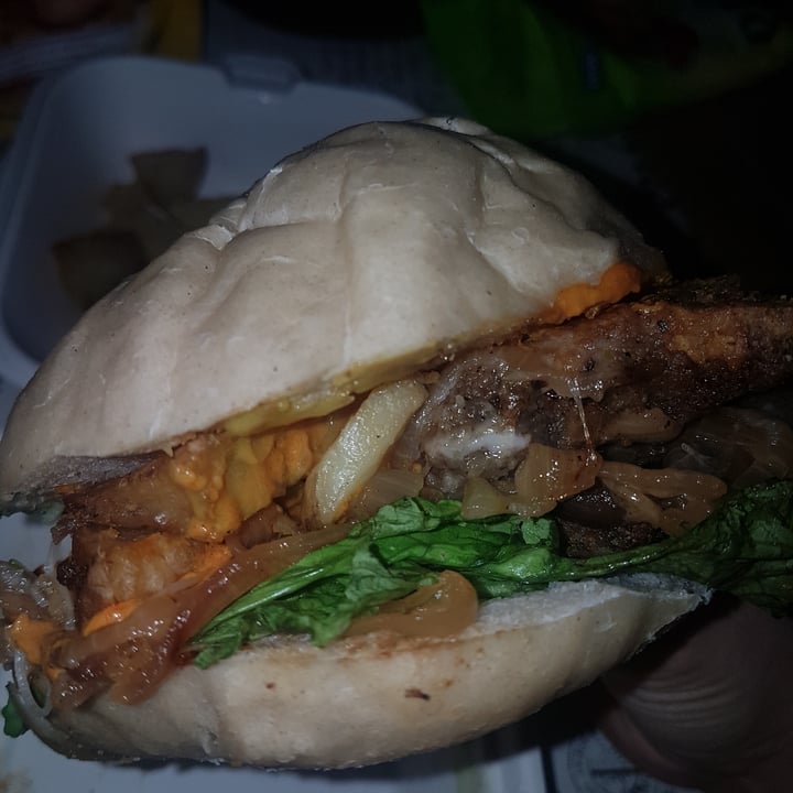 photo of Estilo Veggie Hamburguesa Gran Crispy shared by @panchiveg on  15 Dec 2020 - review