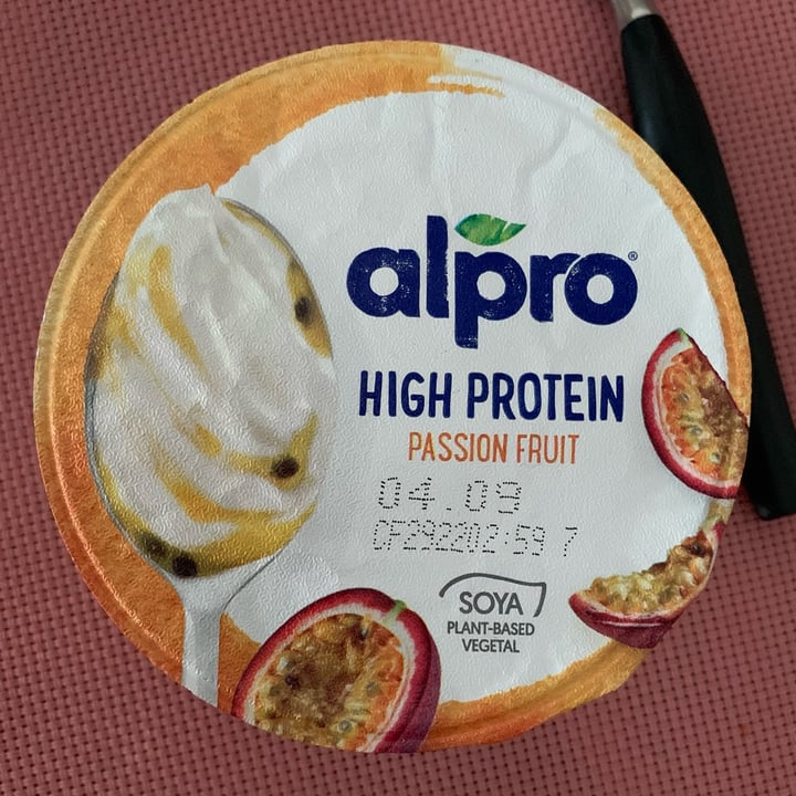 photo of Alpro High Protein Passion Fruit Yogurt shared by @serenagh on  22 Aug 2022 - review
