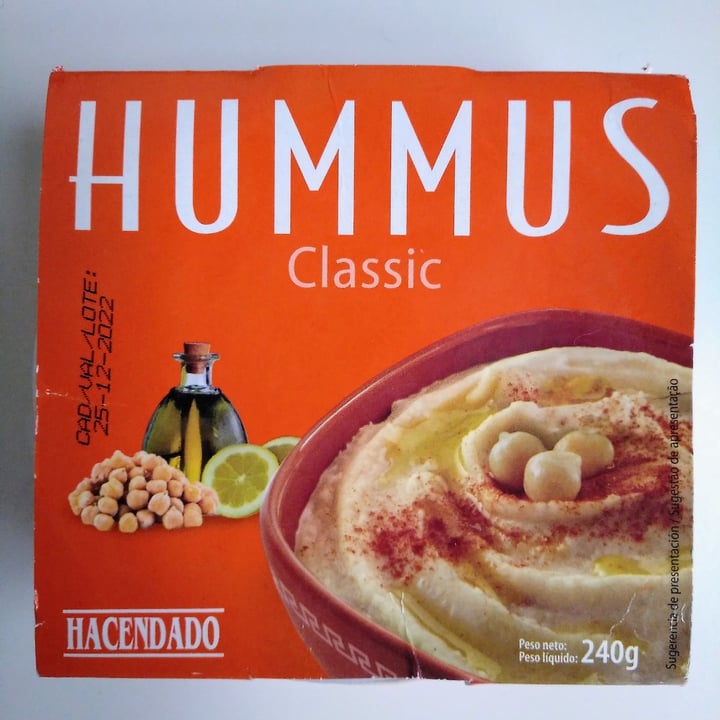 photo of Hacendado Hummus Classic shared by @troosti on  19 Dec 2022 - review