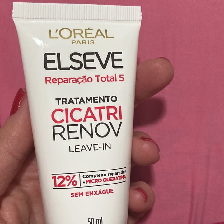 photo of L’Oréal PARiS Elvive dream curls leave in shared by @personavalente on  10 May 2022 - review