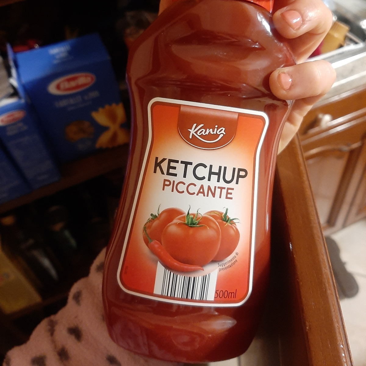 Kania Ketchup Piccante Reviews abillion