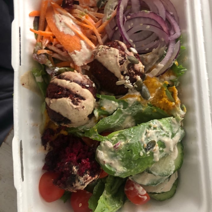 review photo of Lexi's Healthy Eatery Falafel Bowl shared by @dominickara on 10 Jul 2021 - review