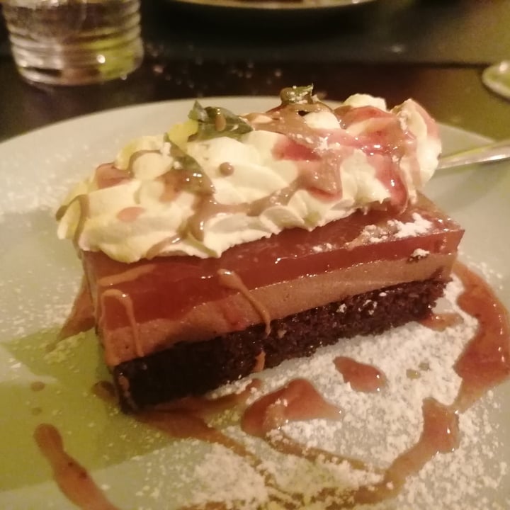 photo of DuedipiccheVegan tronchetto al cioccolato shared by @ritadjali on  25 Aug 2022 - review