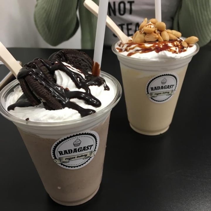 photo of Radagast Vegan Bakery Milkshake oreo shared by @obstinatevegangirl on  03 Jul 2021 - review