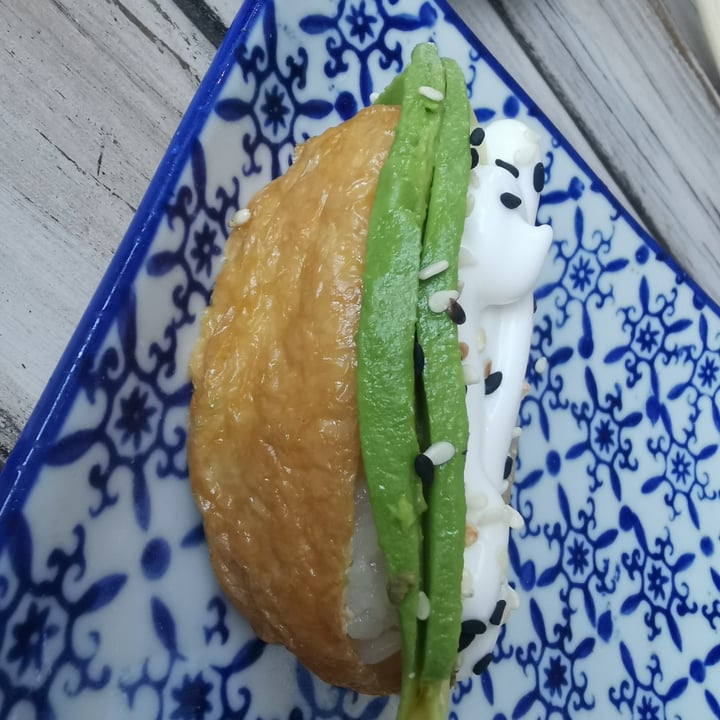photo of Aiko Sushi (old Active Sushi On Bree) Avo Inari shared by @veganpower001 on  24 Jan 2022 - review