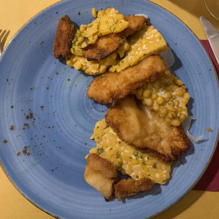 review photo of Soul Kitchen Tempeh marinato con funghi porcini impanati shared by @arguably on 23 Oct 2022 - review