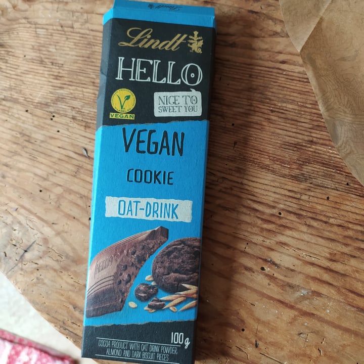 photo of Lindt Hello Nice To Meet You Cookie shared by @sisvegan on  11 Mar 2022 - review