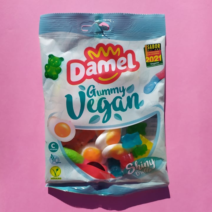 photo of Damel Gummy vegan shiny shared by @rominaguch on  28 Jan 2022 - review
