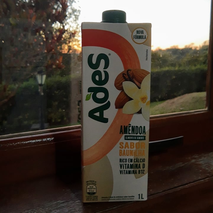 review photo of Ades Ades Leite de amêndoas Sabor baunilha shared by @mmbarata on 24 May 2022 - review