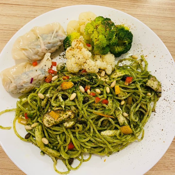 review photo of The Leaf Healthy House Café Vegan Pesto Spaghetti shared by @girlfromshillong on 03 Aug 2022 - review