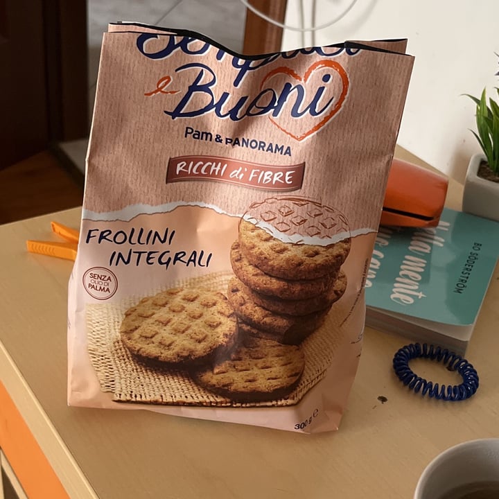 review photo of Pam semplici e buoni frollini integrali shared by @jessicaveggy on 16 Oct 2022 - review