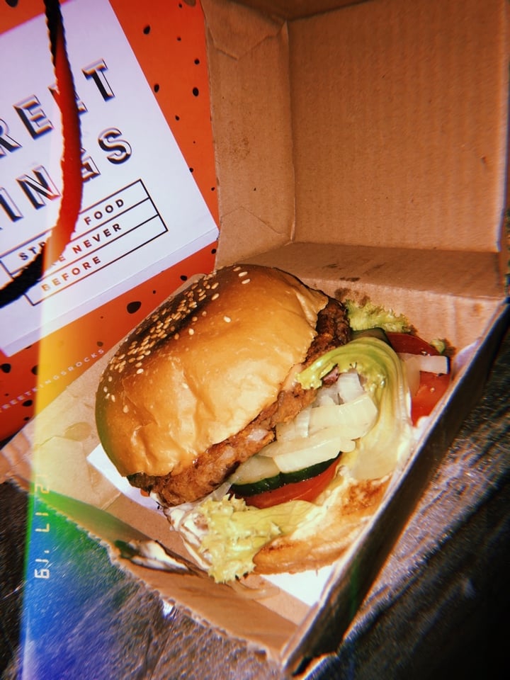 review photo of Street Kings Bali Vegan Burger shared by @shyafira on 17 Dec 2019 - review