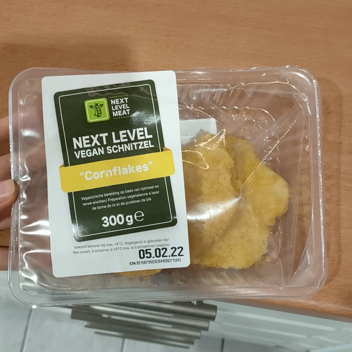 review photo of Next Level Meat next level vegan schnitzel cornflakes shared by @veryvegaia on 23 Jan 2022 - review
