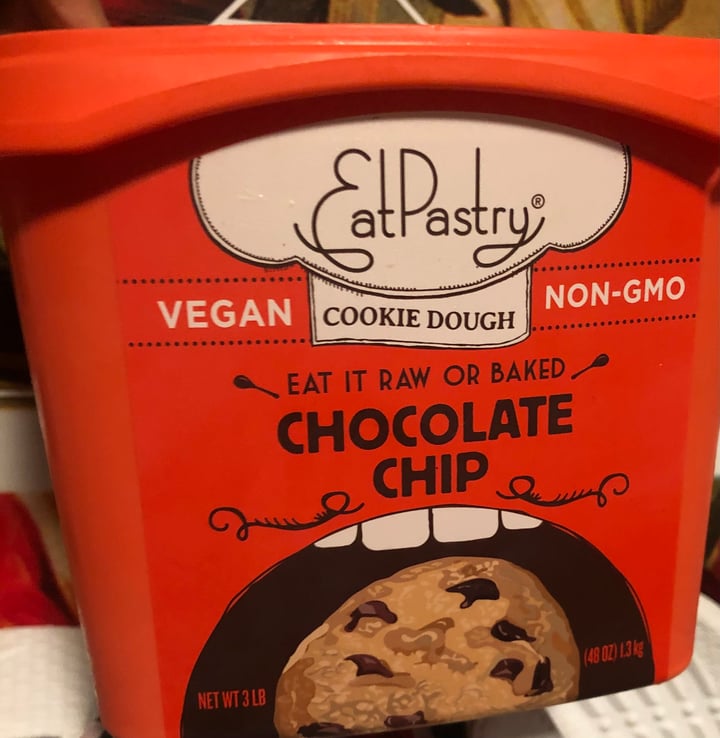 photo of EatPastry Chocolate chip cookie dough shared by @bandita on  02 Nov 2021 - review