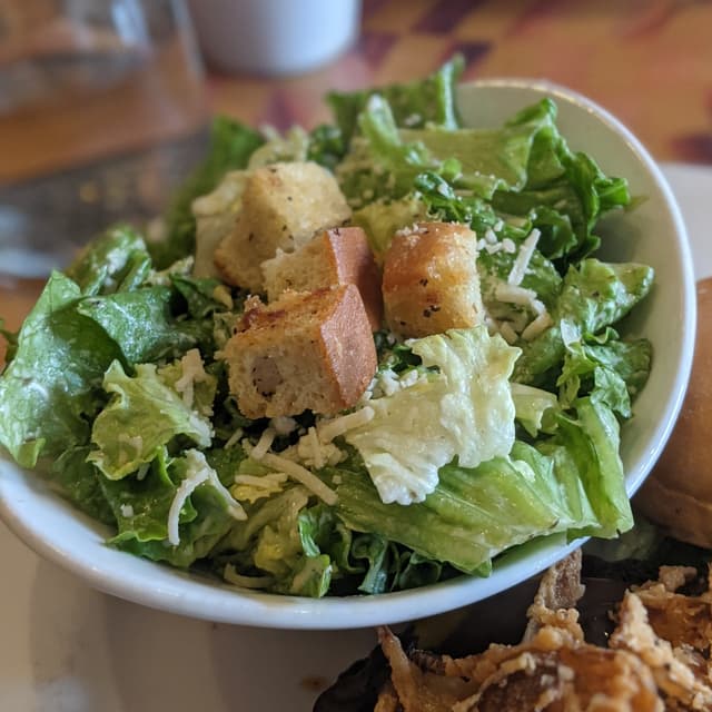 菜肴“Caesar Salad”的照片