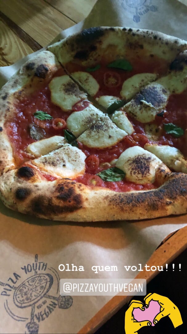photo of Urbã Cozinha Vegana Pizza caprese shared by @titaalmeida on  25 Aug 2019 - review