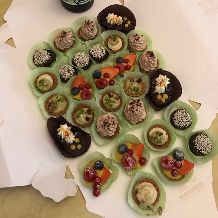 review photo of Leccornie Pasticcini shared by @hily on 13 Nov 2021 - review