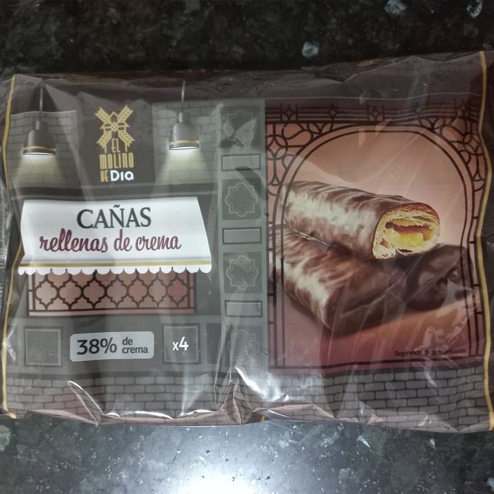 review photo of El molino de dia Cañas Rellenas De Crema shared by @skymonler on 30 Apr 2022 - review