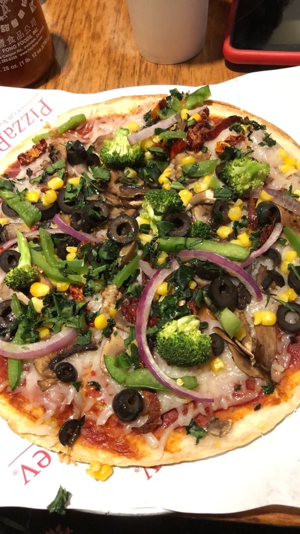 review photo of PizzaRev Pizza Vegana shared by @solachevijae on 17 Feb 2020 - review