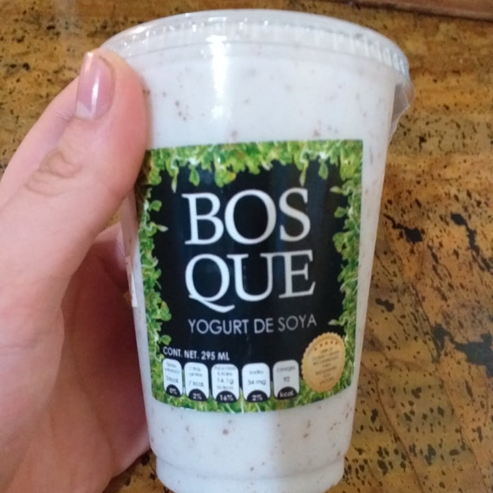 photo of Bosque Yogurt de soya sabor nuez shared by @marhelene on  25 Jul 2020 - review