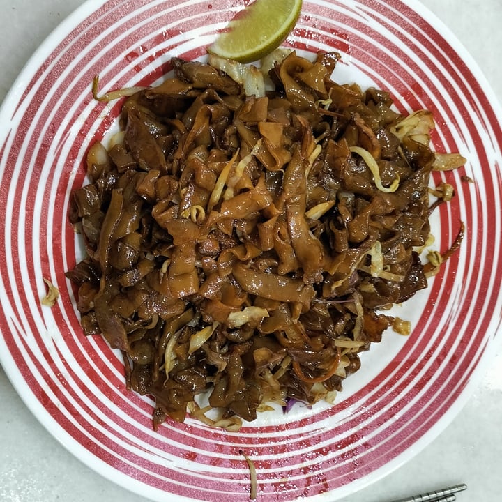 photo of The Buddha Bowl 泰幸福 Black Char Kway Teow shared by @veganhubby on  23 Mar 2022 - review