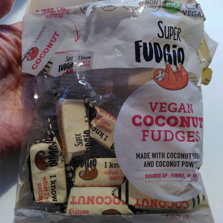 photo of Super Fudgio Coconut fudges shared by @ariannasilvestro on  04 Jul 2022 - review