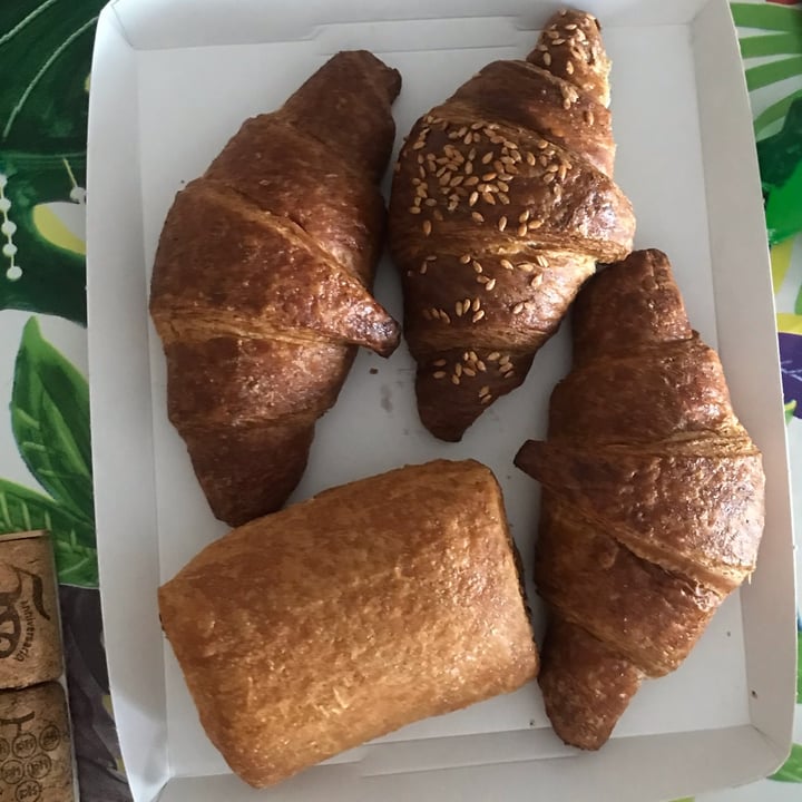 photo of Panificio Colombo brioches vegane shared by @blinkina182 on  25 Jun 2022 - review