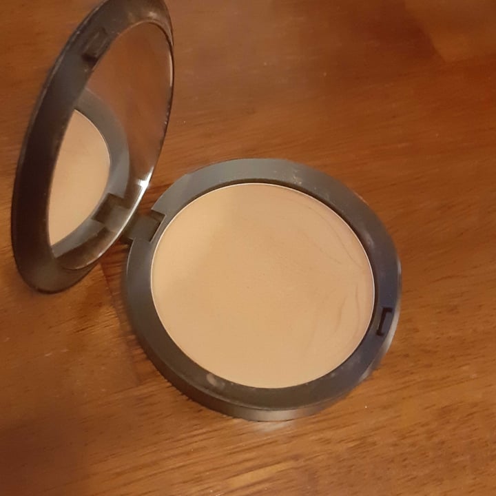 review photo of PuroBIO Cosmetico resplendent bronzer shared by @zunnitable on 13 Apr 2022 - review