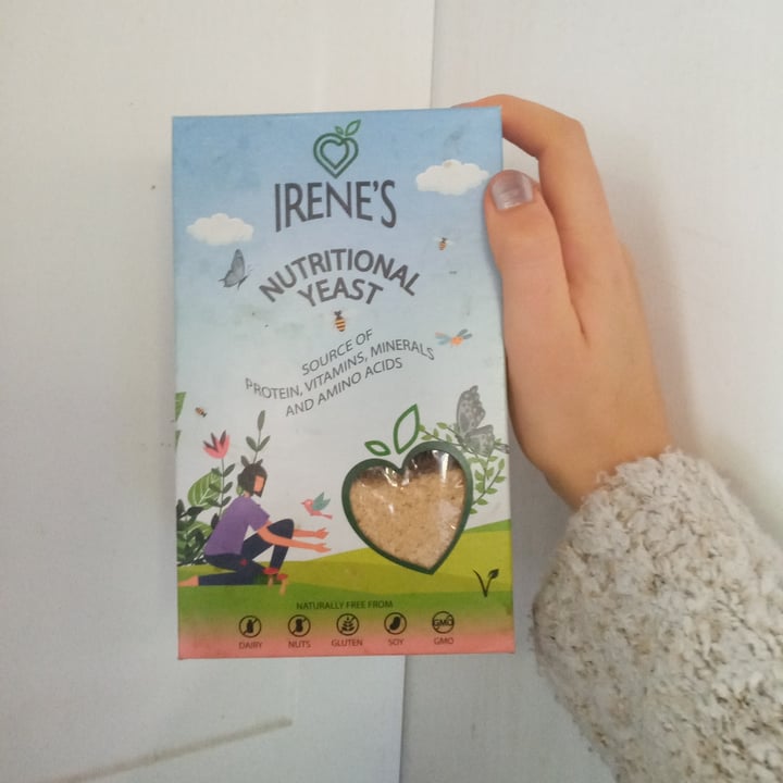 review photo of Irene's Gourmet Nutritional Yeast shared by @jessicaturck on 19 May 2021 - review