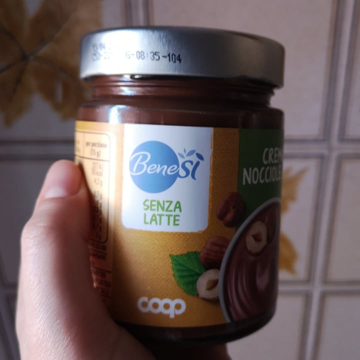 photo of Bene.Si coop Crema con nocciole e cacao shared by @aleveganfoodlover on  25 Jun 2022 - review