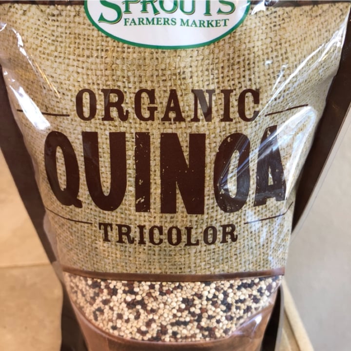 photo of Sprouts Farmers Market Organic Quinoa Tricolor shared by @veggietable on  21 Oct 2021 - review