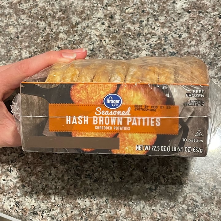 photo of Kroger Seasoned hash brown patties shared by @shmoopsify on  15 Mar 2022 - review