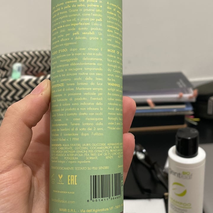 photo of PuroBIO Cosmetico Detergente viso shared by @giorgi23 on  12 Jan 2022 - review