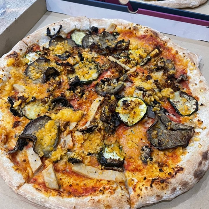 photo of Pizzarelli Ollerias 33 Pizzas Veganas Al Gusto shared by @carmensanchzmnoz on  05 Jan 2022 - review